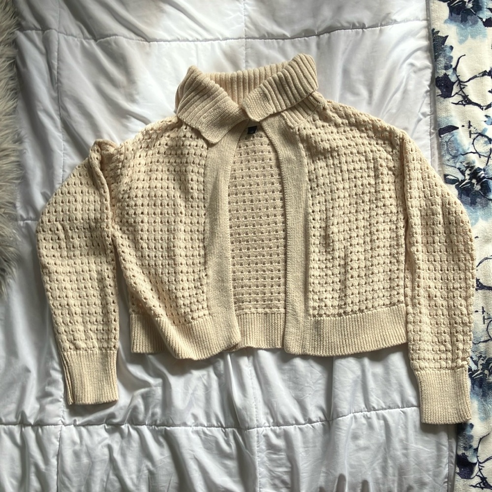 TARGET tan/cream knit cardigan